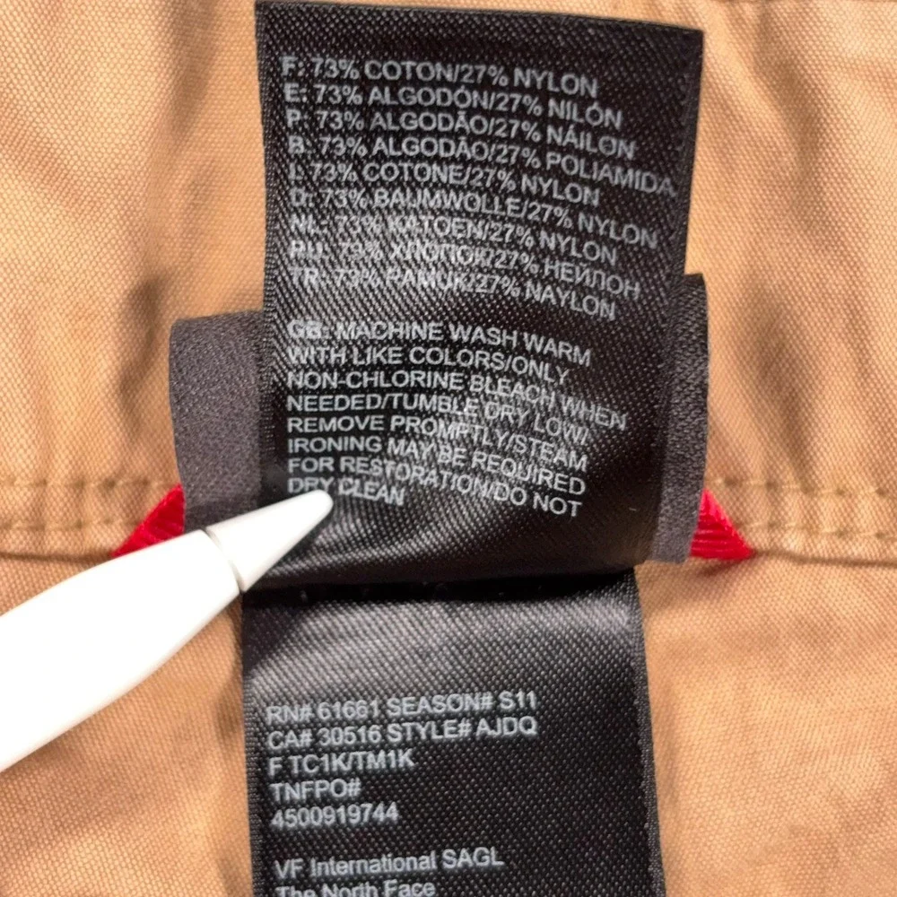 The North Face Cargo Shorts Mens 32 British Khaki Tan Tekware Hiking Outdoor